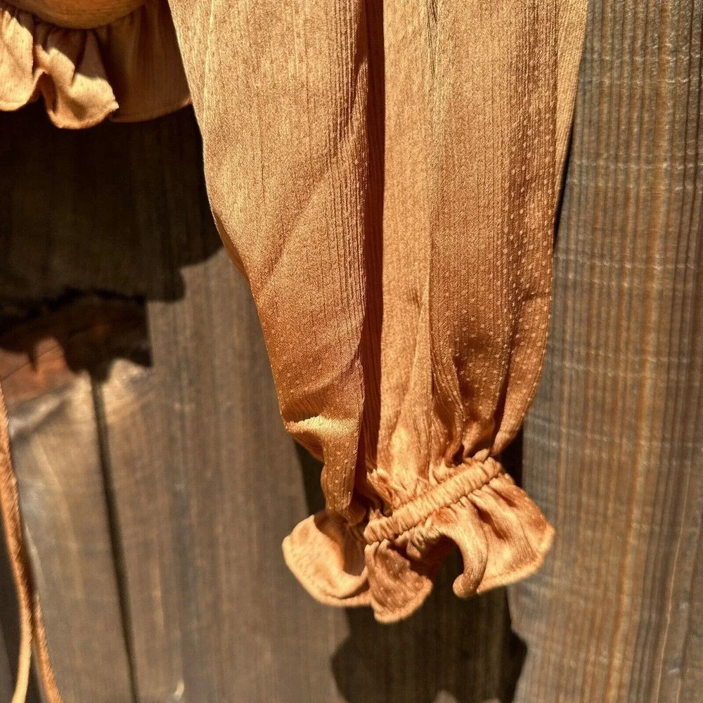 NWT ASTR the label LOVE SONG RUCHED FRONT LONG SLEEVE TOP Apricot Med - Picture 6 of 9